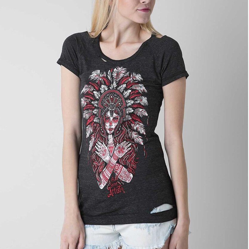 BUCKLE SECRET ARTIST Mayan Headdress T-Shirt